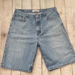 Levi's 569 Jean Shorts size W38